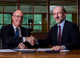 DCU & Quinnipiac University sign five-year exchange agreement 